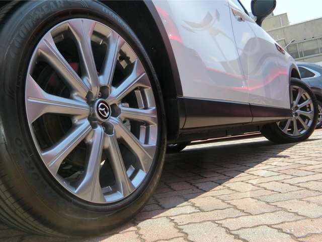 Mazda CX-80 10