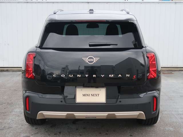 MINI Countryman 8