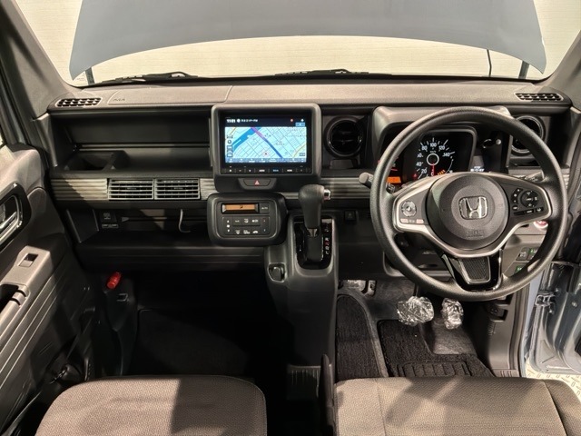 Honda N-VAN 9