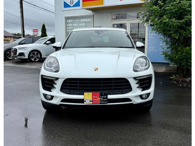 Porsche Macan 2