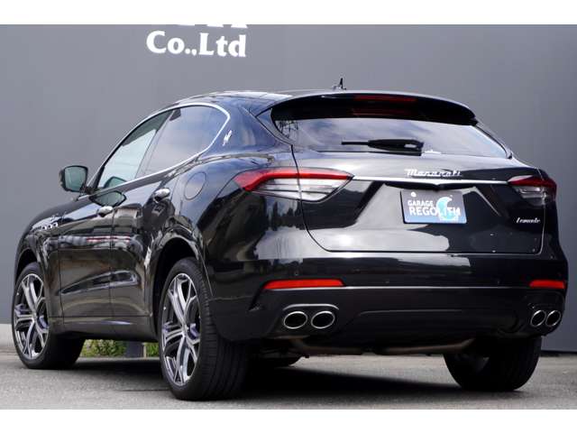 Maserati Levante 11