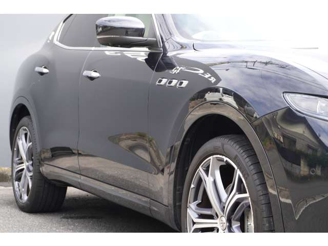 Maserati Levante 7