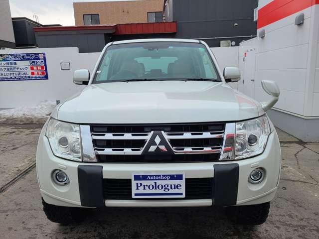 Mitsubishi Pajero 2