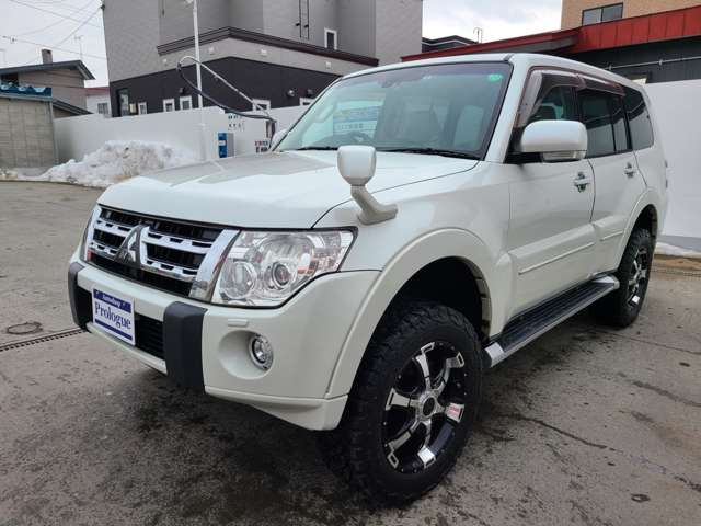 Mitsubishi Pajero 4