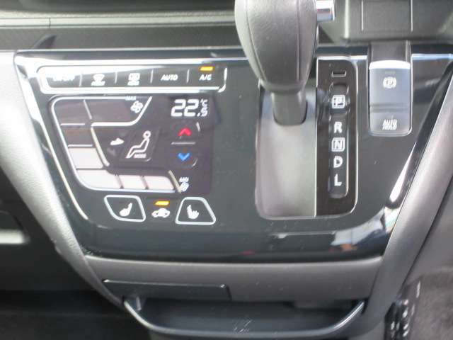 Mitsubishi eK X 5