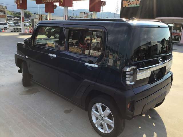 Daihatsu Taft 8