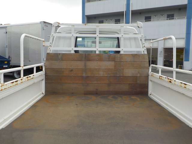 Mazda Bongo Truck 12