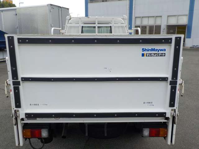 Mazda Bongo Truck 9