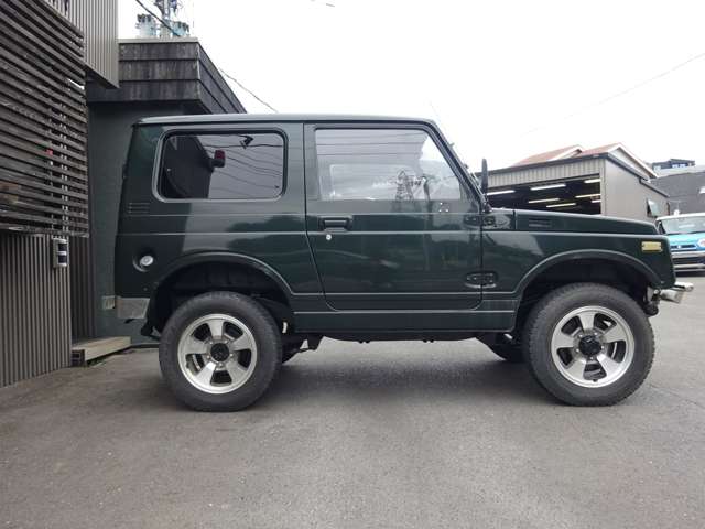 Suzuki Jimny 4