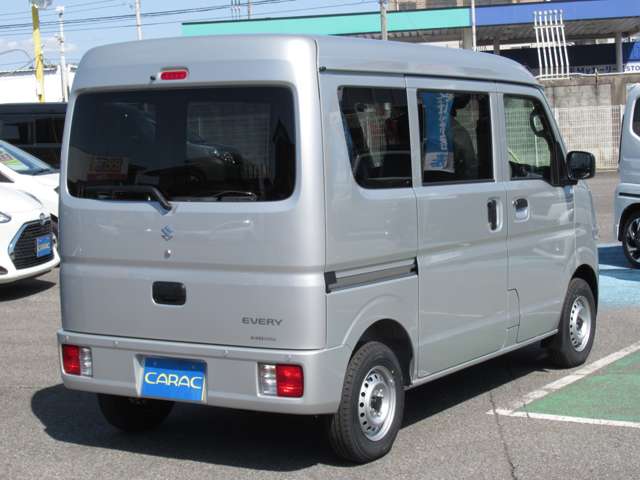 Suzuki Every 8
