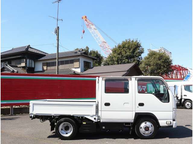 Isuzu Elf 8