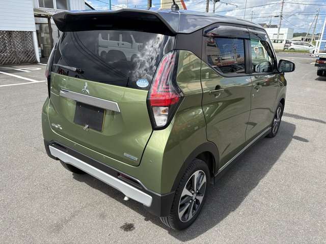 Mitsubishi eK X 4