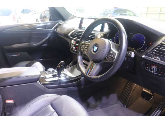 BMW X3 7
