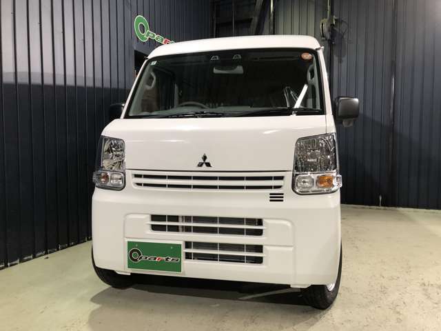 Mitsubishi Minicab Van 7
