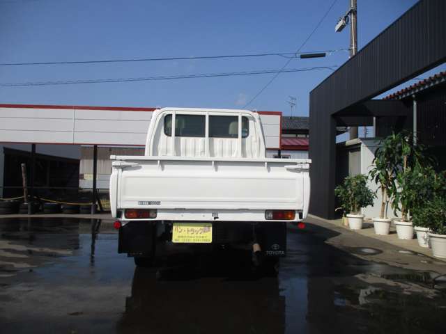 Toyota Toyoace 12