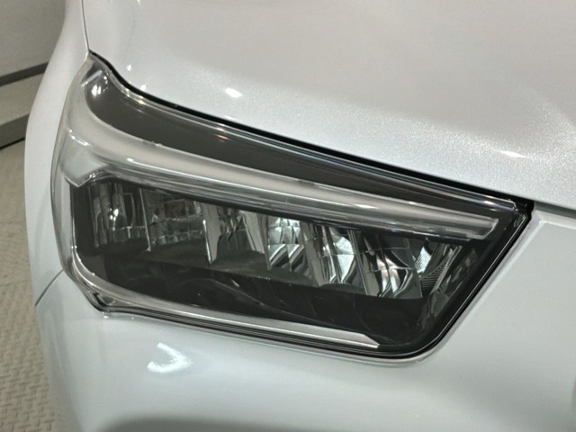 Daihatsu Rocky 7