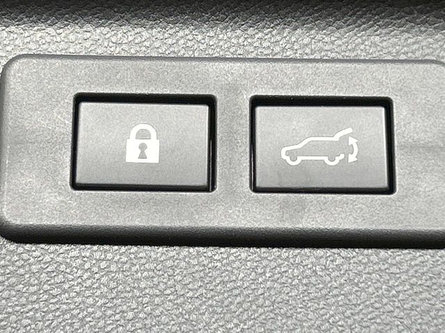 Subaru Forester 4
