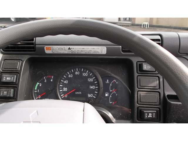 Mitsubishi Fuso Canter 5