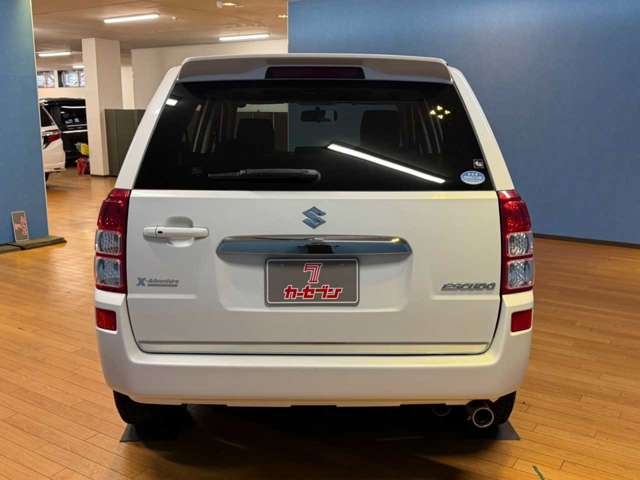 Suzuki Escudo 8