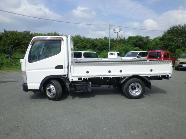 Mitsubishi Fuso Canter 3