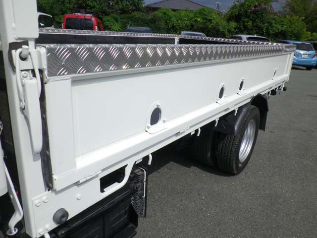 Mitsubishi Fuso Canter 6