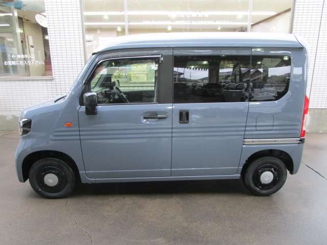 Honda N-VAN 9