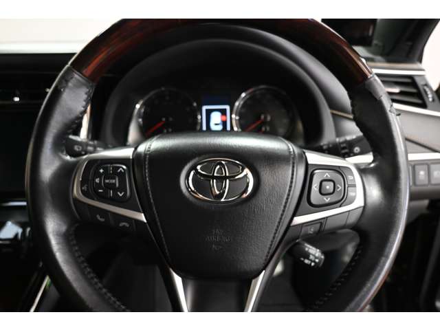 Toyota Harrier 11