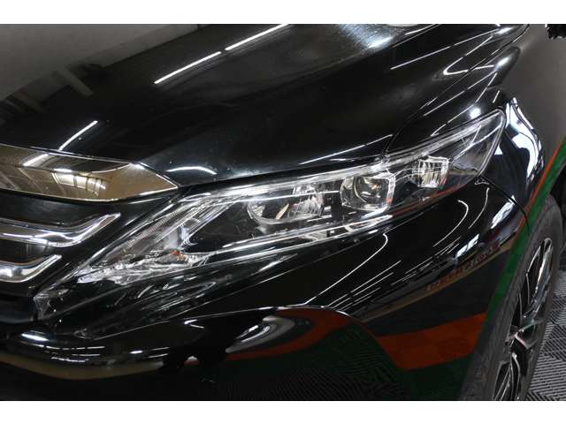 Toyota Harrier 5