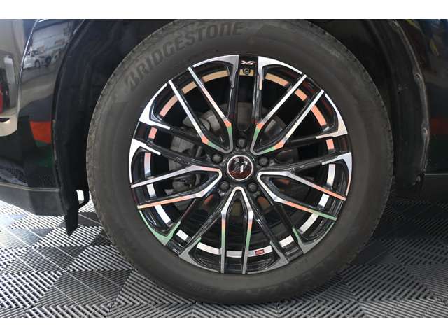 Toyota Harrier 8