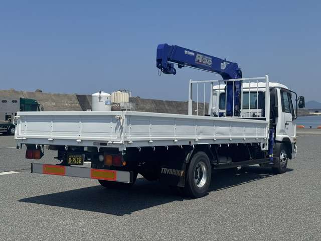 UD Trucks Condor 4