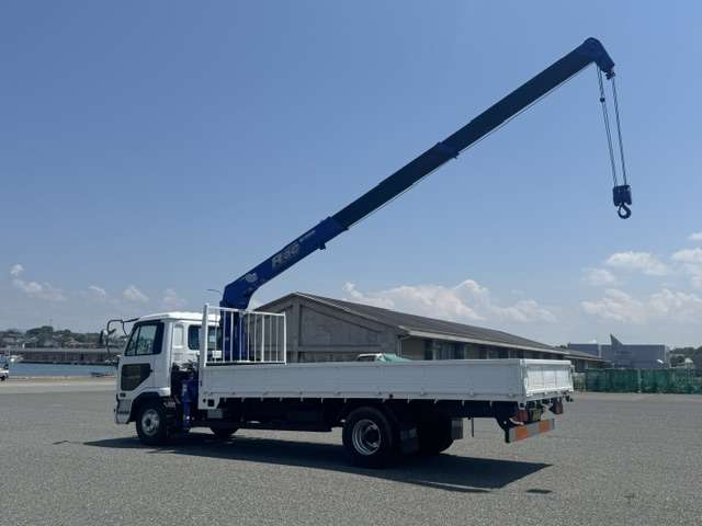 UD Trucks Condor 8