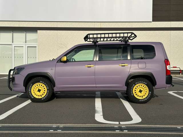 Toyota Succeed Van 7