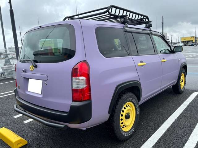 Toyota Succeed Van 10
