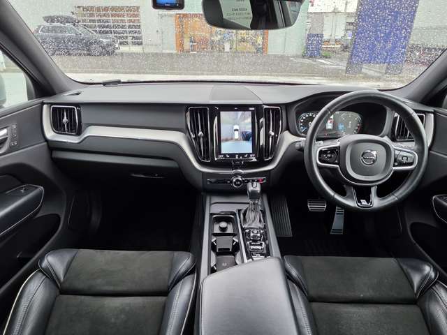 Volvo XC60 12