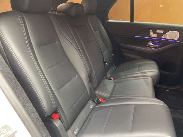 Mercedes-Benz GLE 9