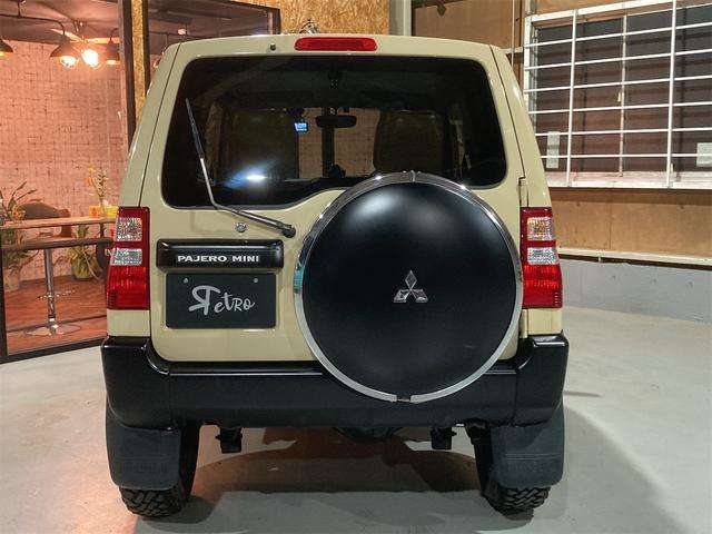 Mitsubishi Pajero Mini 3