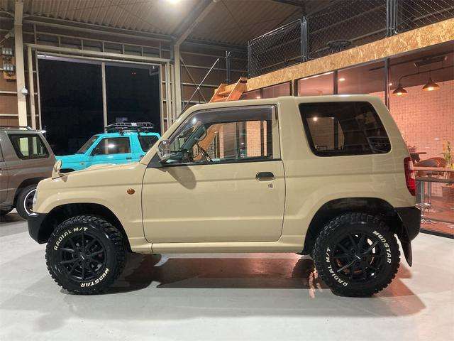 Mitsubishi Pajero Mini 6