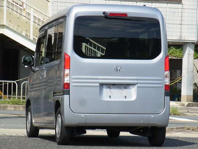 Honda N-VAN 8