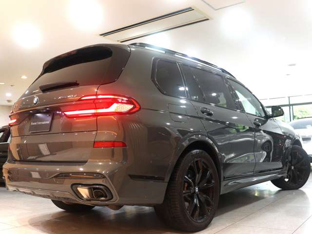 BMW X7 9