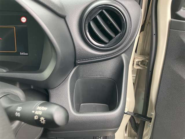 Mitsubishi eK X EV 11