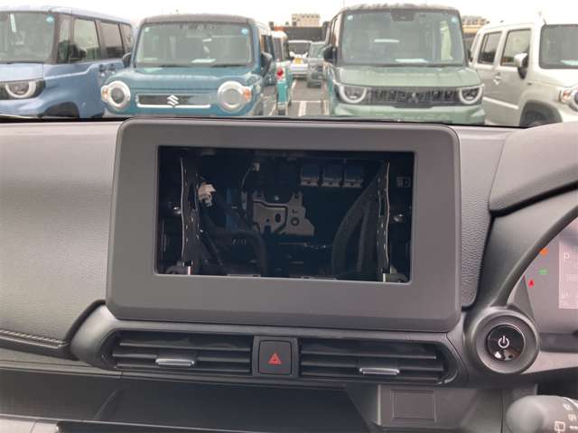 Mitsubishi eK X EV 3
