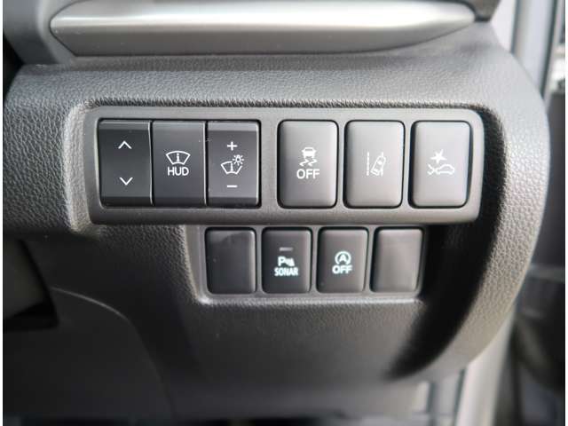 Mitsubishi Eclipse Cross 11