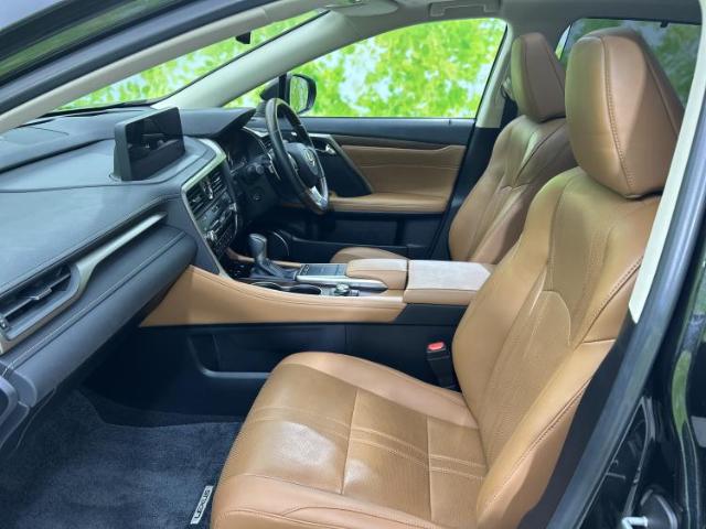 Lexus RX 8