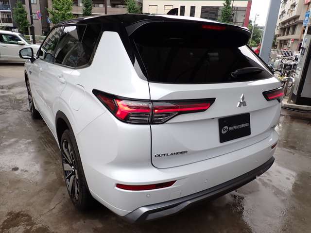 Mitsubishi Outlander 12