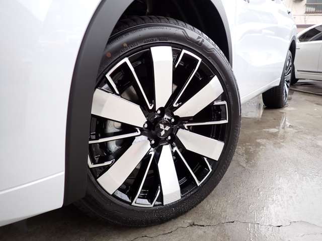 Mitsubishi Outlander 5