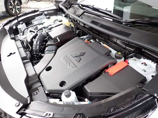 Mitsubishi Outlander 10