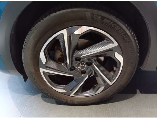 DS Automobiles DS 3 Crossback 9