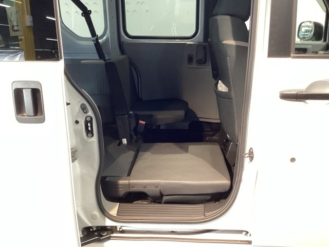 Honda N-VAN e: 11