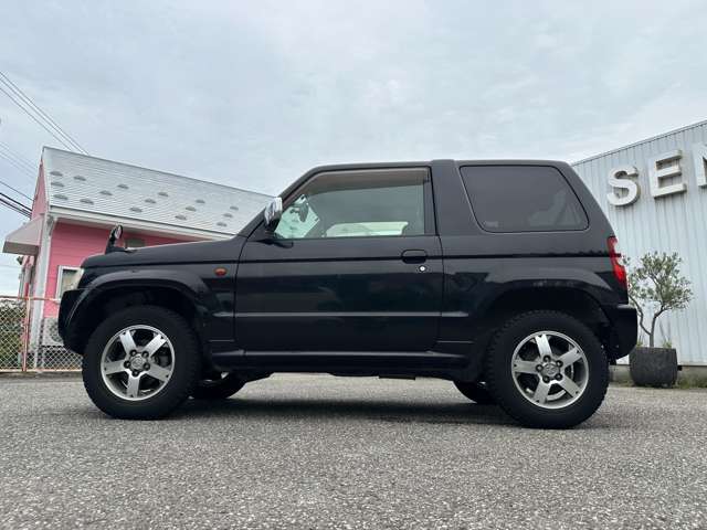 Mitsubishi Pajero Mini 8