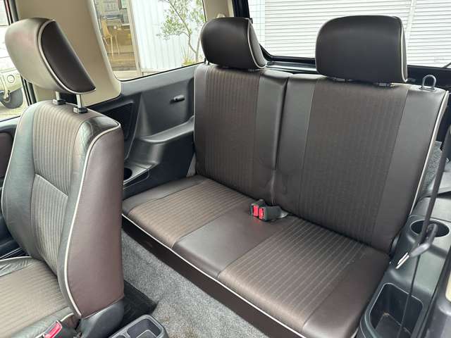 Mitsubishi Pajero Mini 10